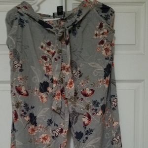 Beautiful pants Size Large
